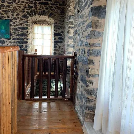 Apartment ο πύργος του μαγεμενου Koumani