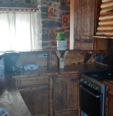 Apartment ο πύργος του μαγεμενου Koumani